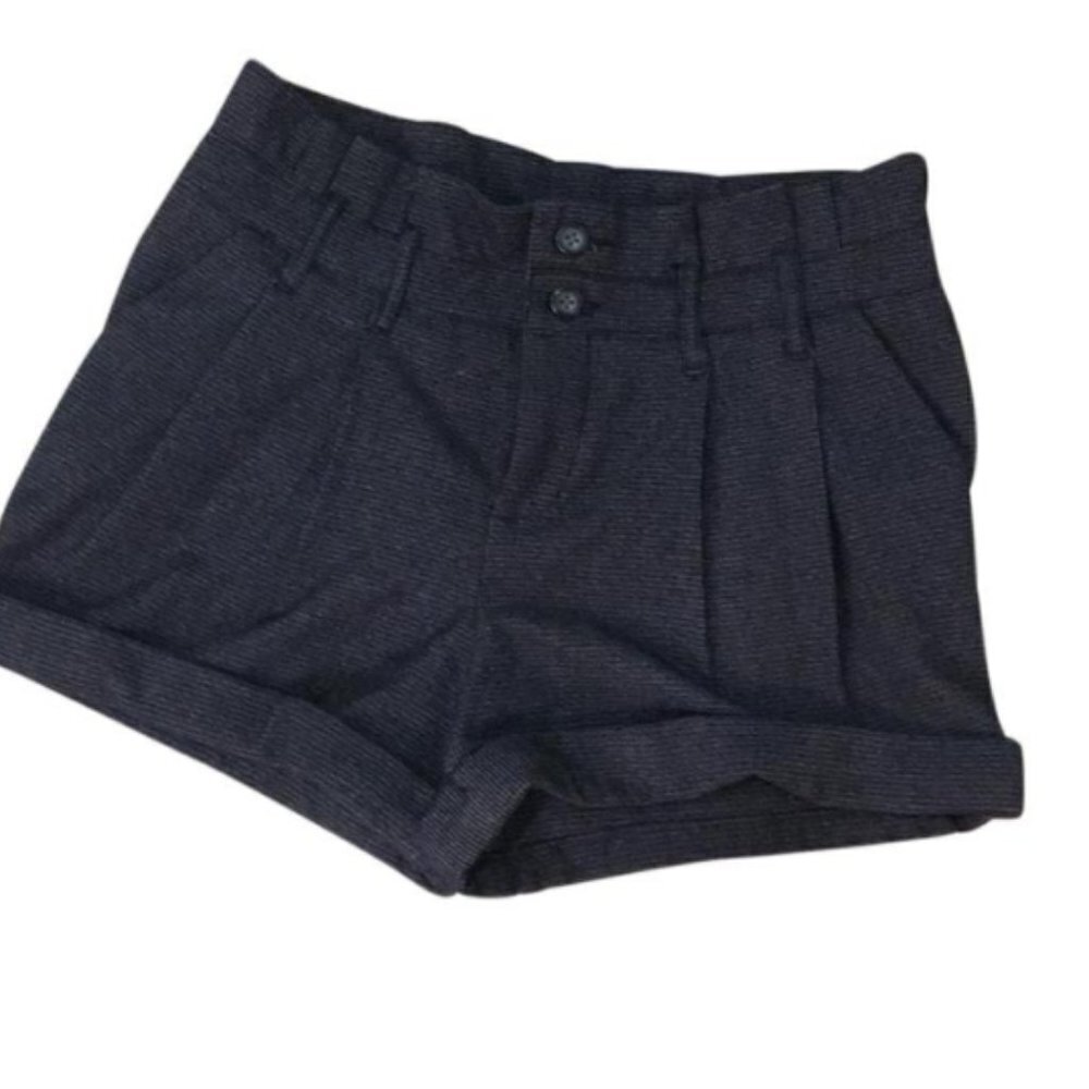 FREE PEOPLE Professional Loose Cuffed Gray Shorts Size 2